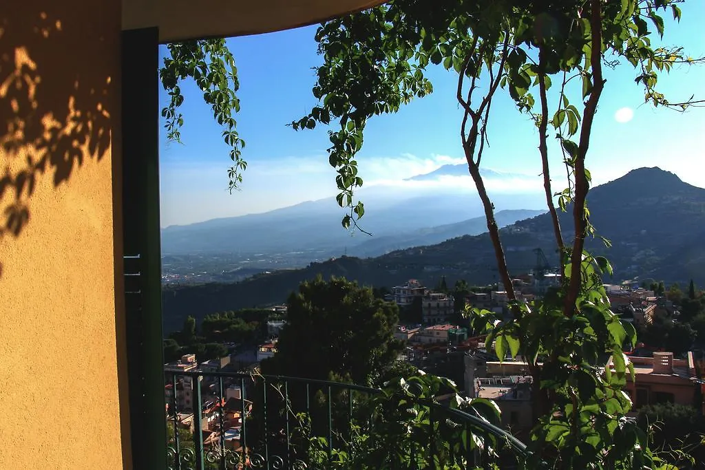 BellaVista Apartments Taormina 0*,  Italia