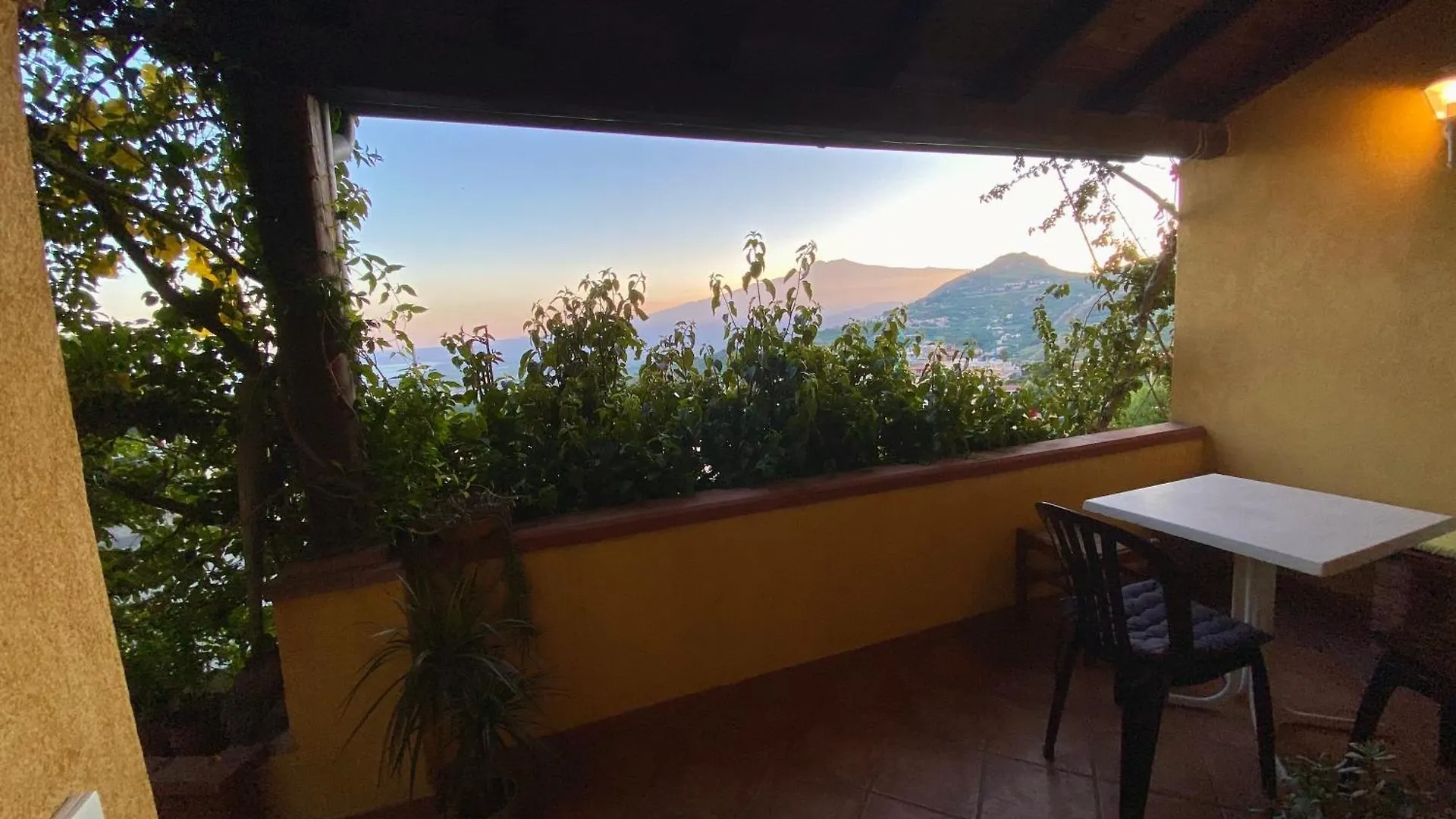 BellaVista Apartments Taormina Italia