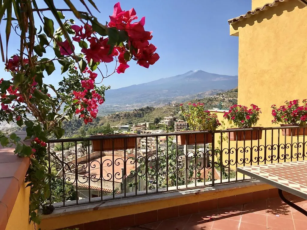 BellaVista Apartments Taormina