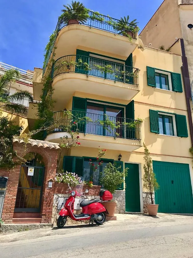BellaVista Apartments Taormina 0*,  Italia